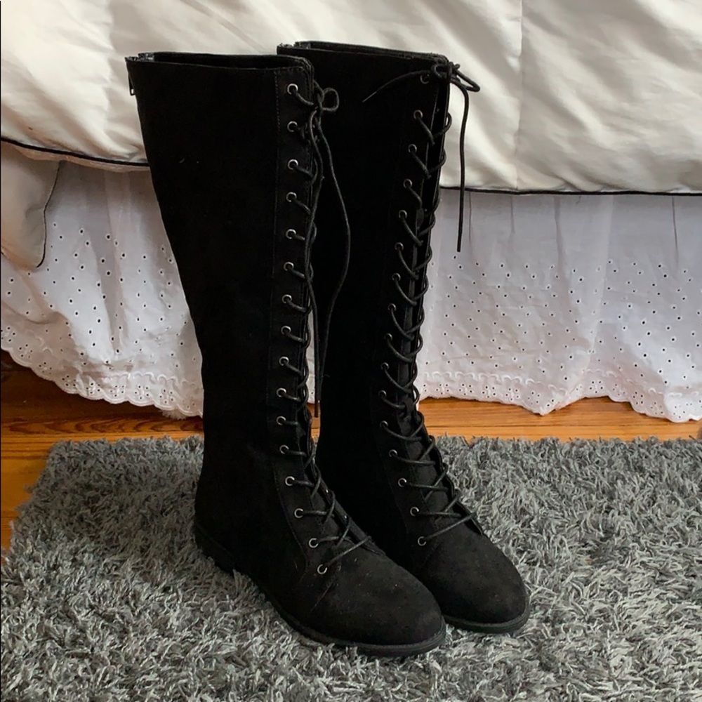 American Eagle Lace up Boots
